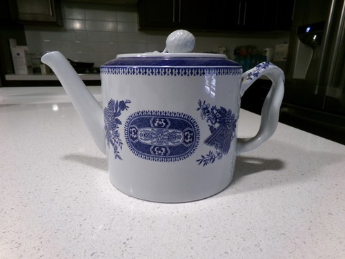 Spode fitzhugh blue teapot - fitzhugh,
